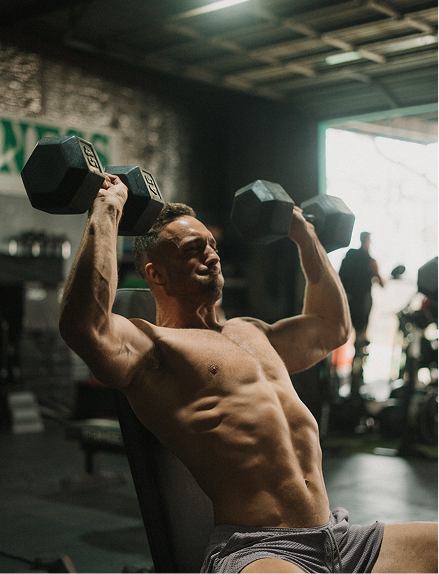 Wade training with dumbbells